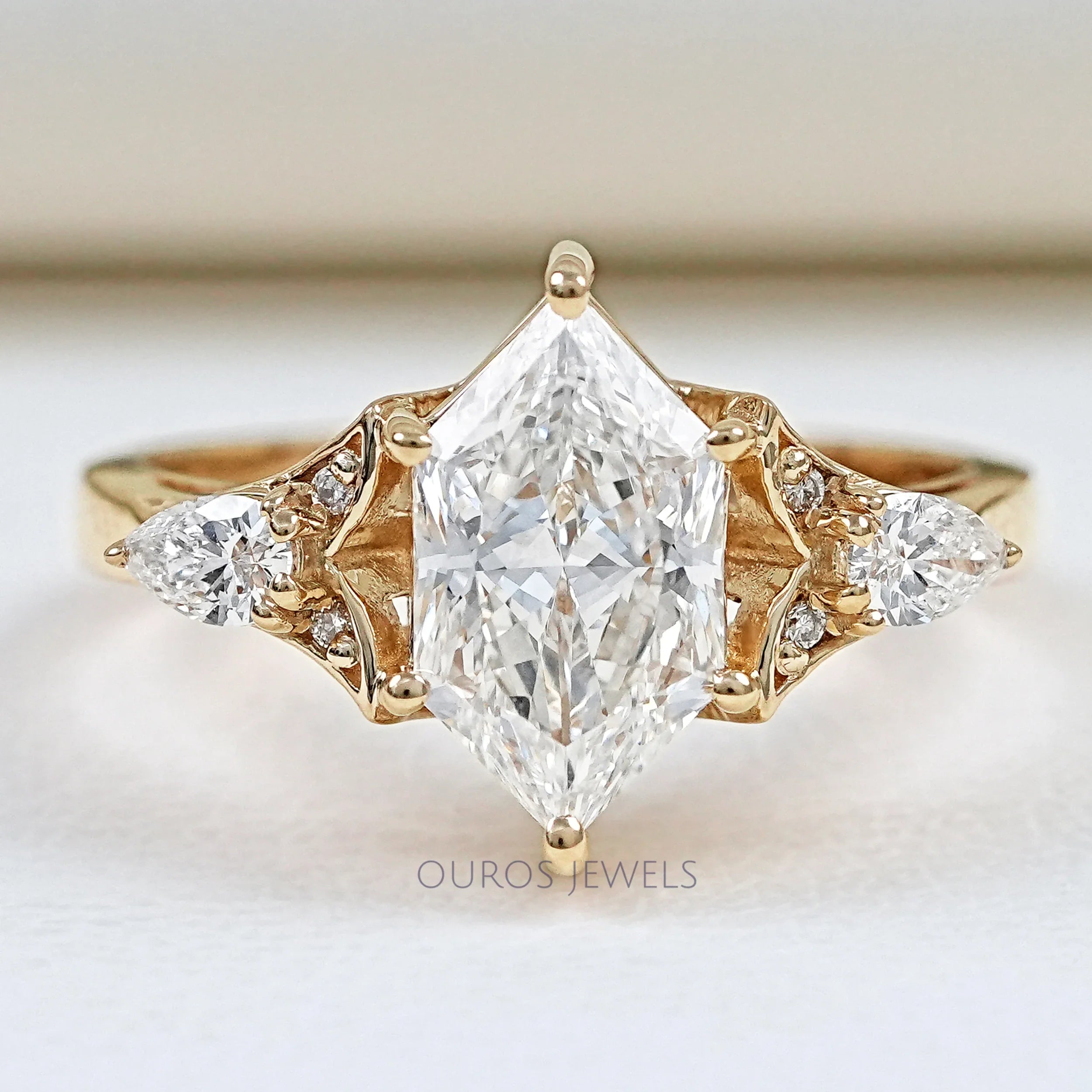Ouros Jewels