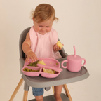 Kit Deluxe Vajilla + Babero BLW Pink 9 Piezas de Silicona orgánica con ventosas Nenina & Co