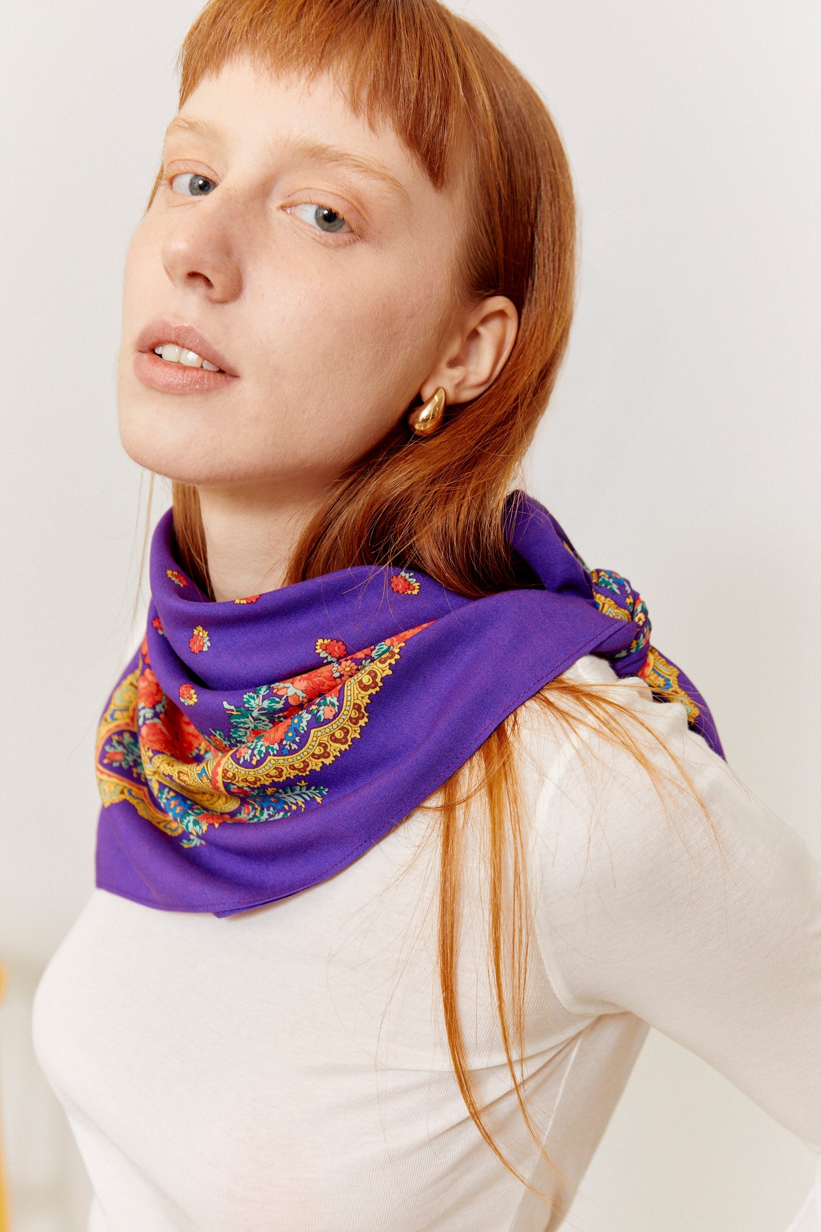 Pañuelo portugués cadena morado