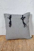 Funda cojín loneta estribera blanco y negro 50cmx50cm