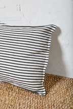 Funda cojín loneta estribera blanco y negro 30cmx50cm