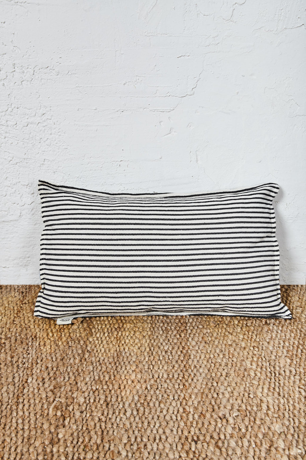Funda cojín loneta estribera blanco y negro 30cmx50cm