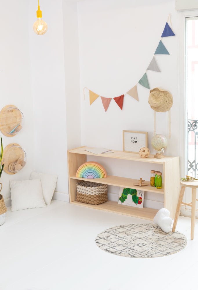 Estantería montessori de madera maciza de 3 estantes