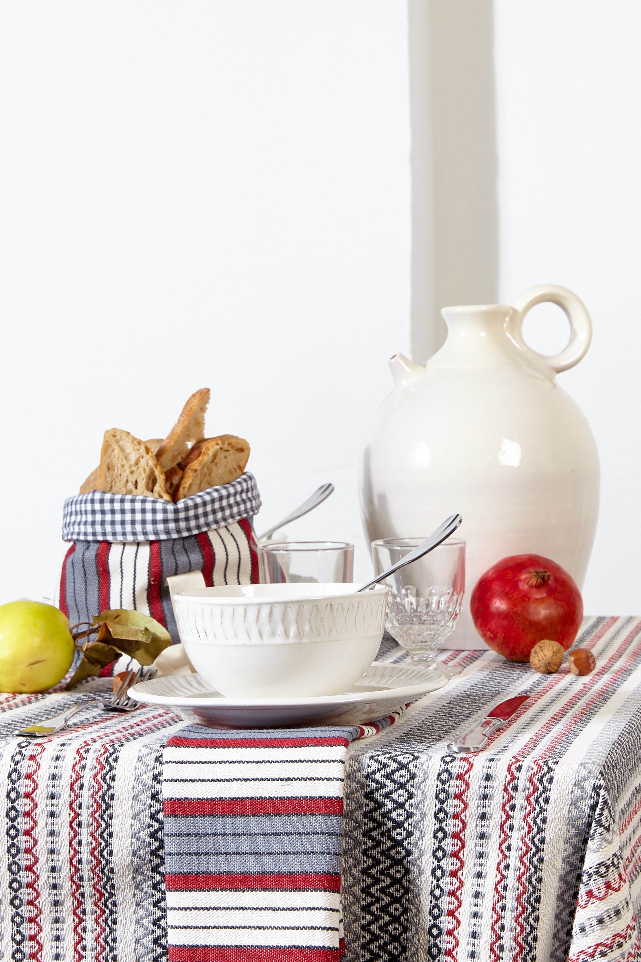 Mantel tejido morellano granate