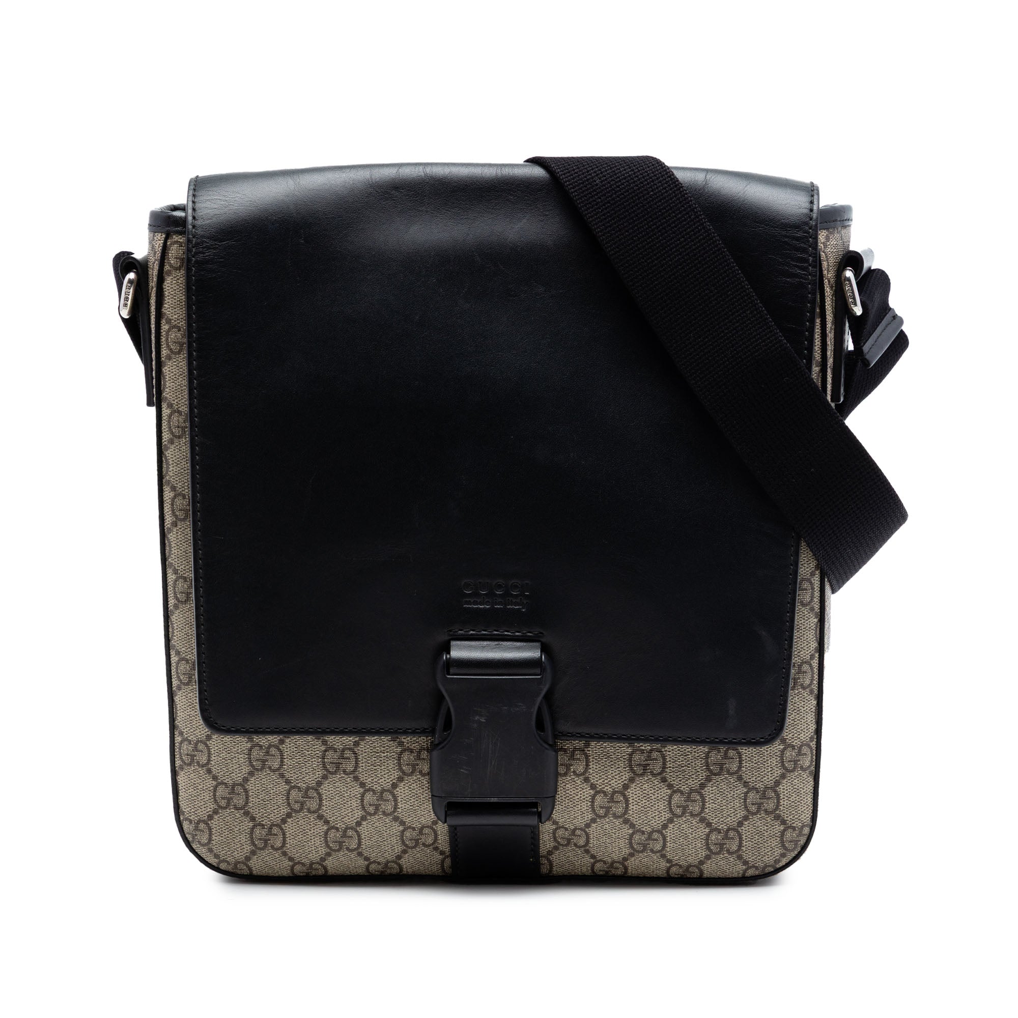 GG Supreme Flap Messenger Bag