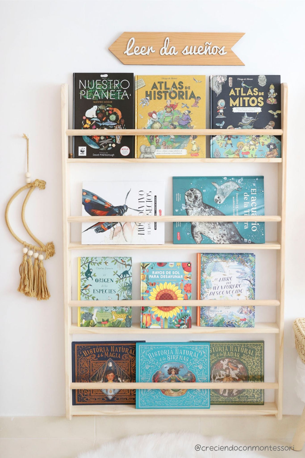 Librería montessori Lisa de madera maciza con 4 baldas