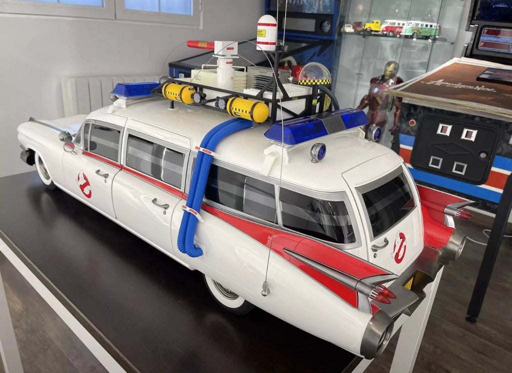 Blitzway, Ghostbusters 1984 ECTO-1- "Como Nuevo". Mide 115 Cm