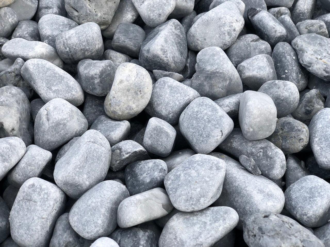 Canto rodado gris azulado prémium