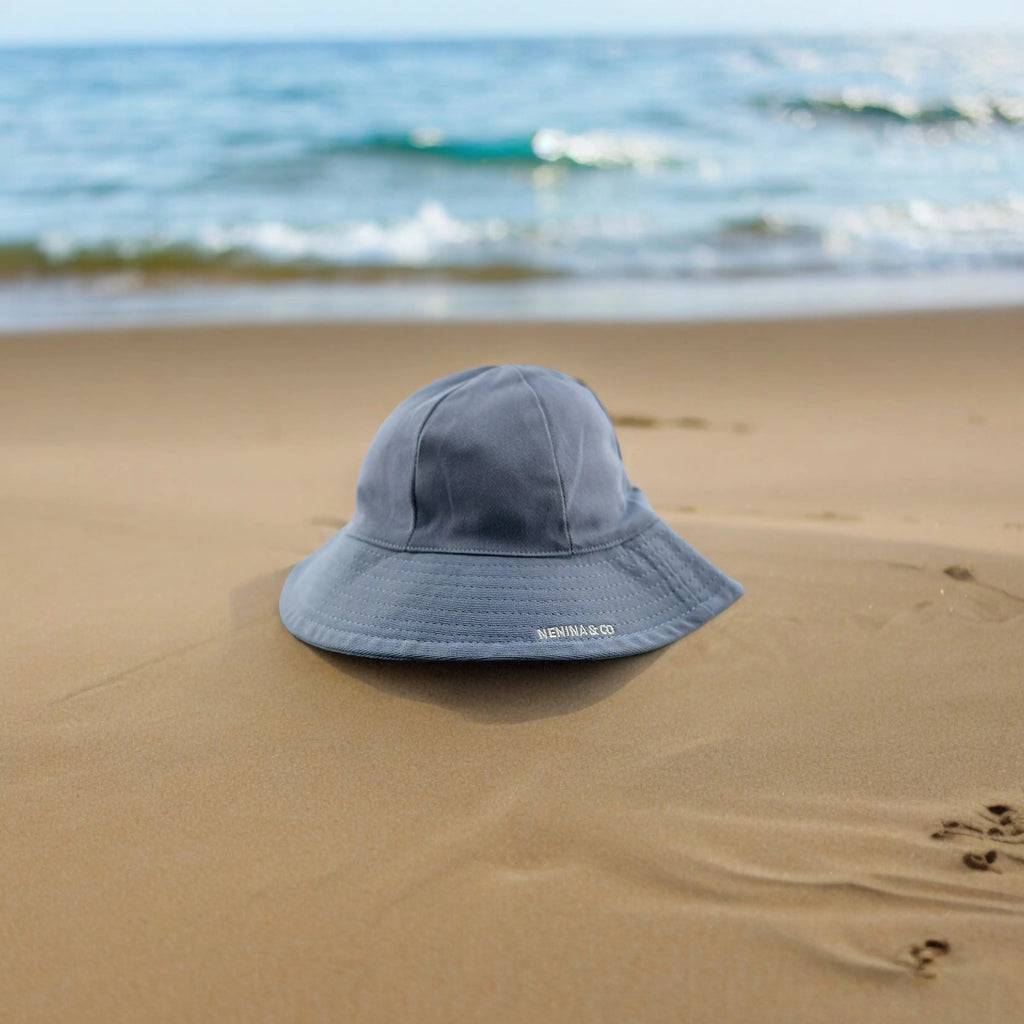 Gorro para el Sol Blue Nenina & Co - Hecho de Algodón Orgánico | Protección Solar y Estilo