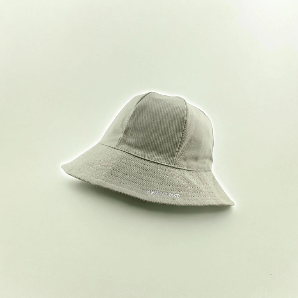 Gorro para el Sol Oliva Nenina & Co - Hecho de Algodón Orgánico | Protección Solar y Estilo