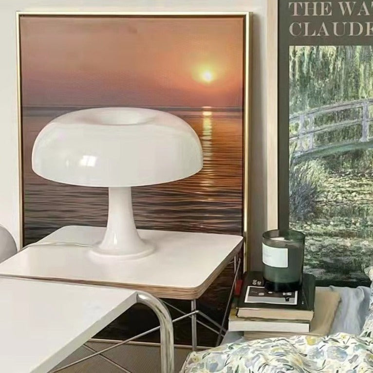 ArtZ® Nessuno Table Lamp