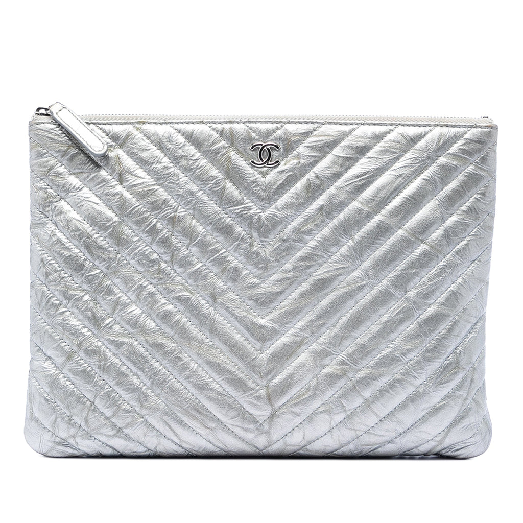Medium Chevron Metallic Aged Calfskin O Case Clutch