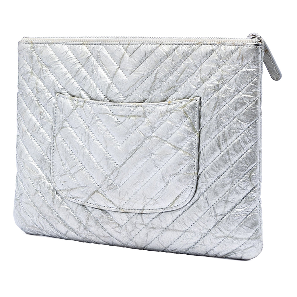 Medium Chevron Metallic Aged Calfskin O Case Clutch