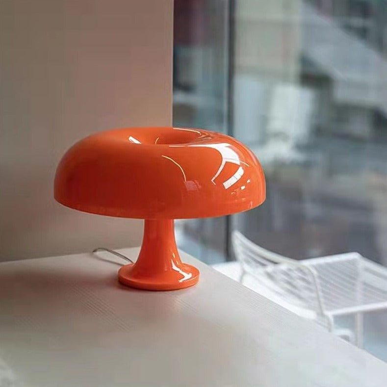 ArtZ® Nessuno Table Lamp - Orange / US Plug