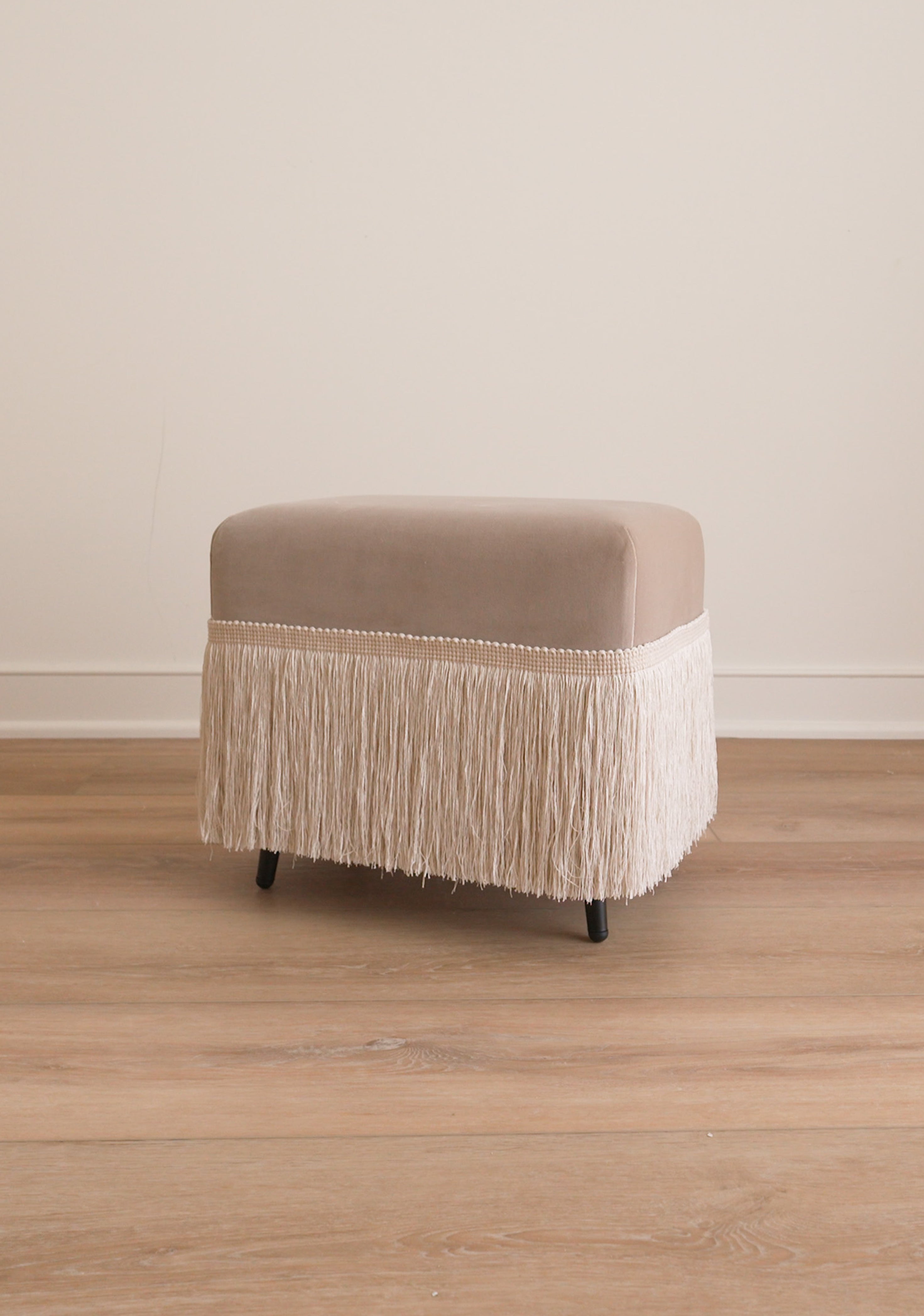 Hutton Stool, Dove