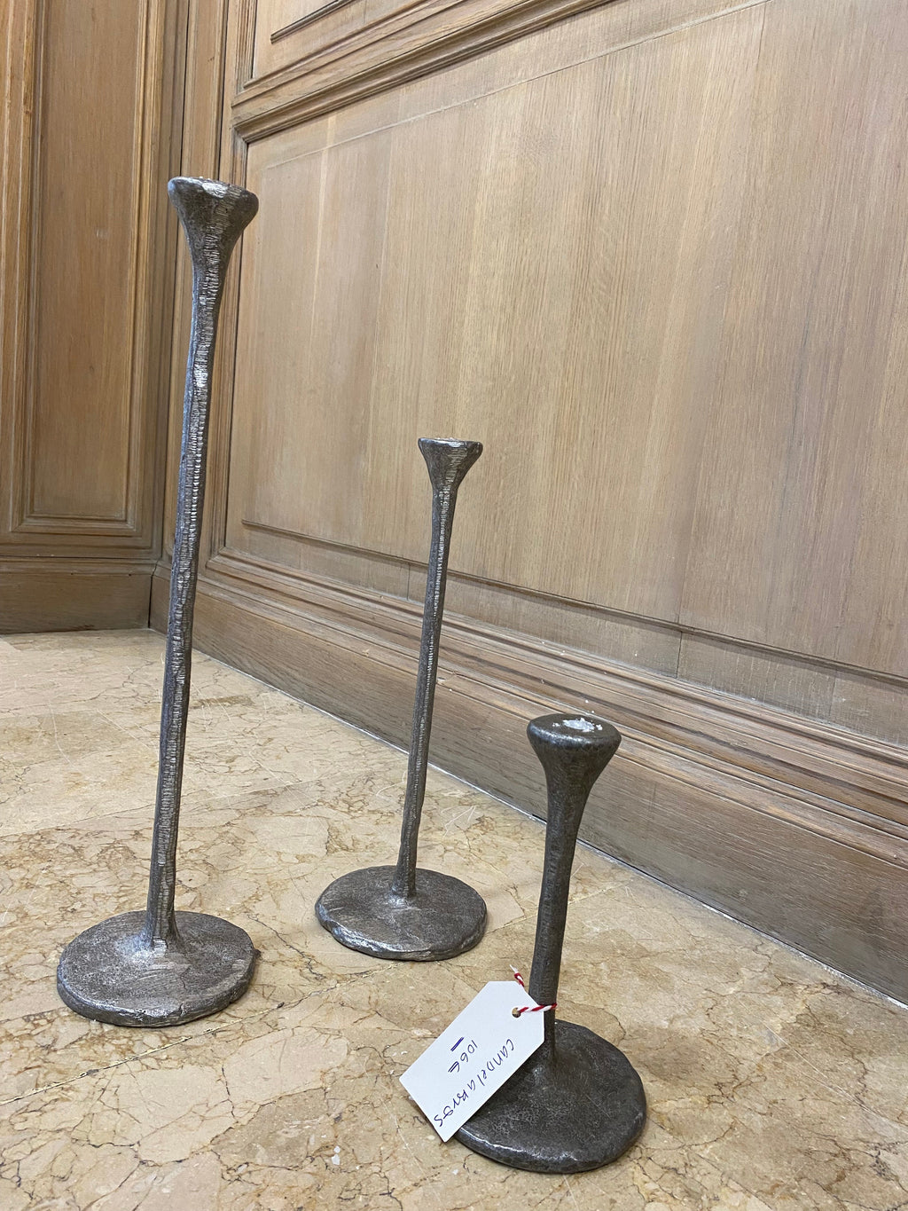 CANDELABROS