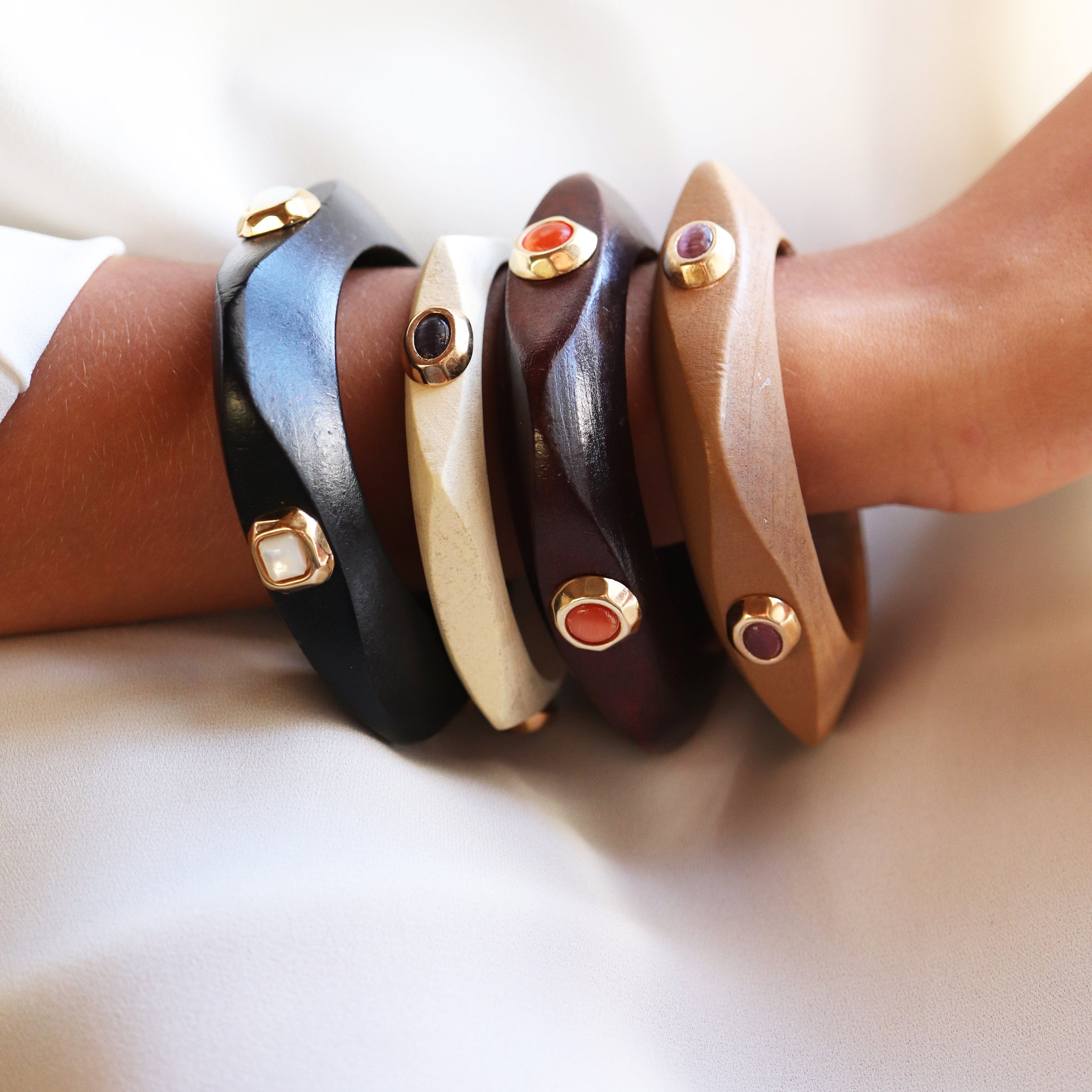 Pulsera CAOBA PETITE Saira