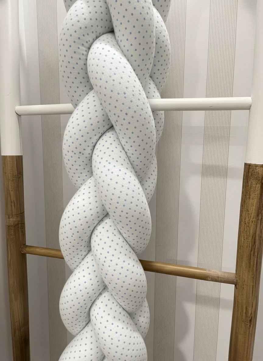 Trenza Bebé para cuna cama artesanal a medida - Protección y estilo para tu bebé
