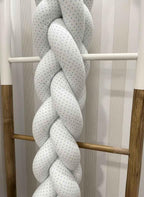 Trenza Bebé para cuna cama artesanal a medida - Protección y estilo para tu bebé
