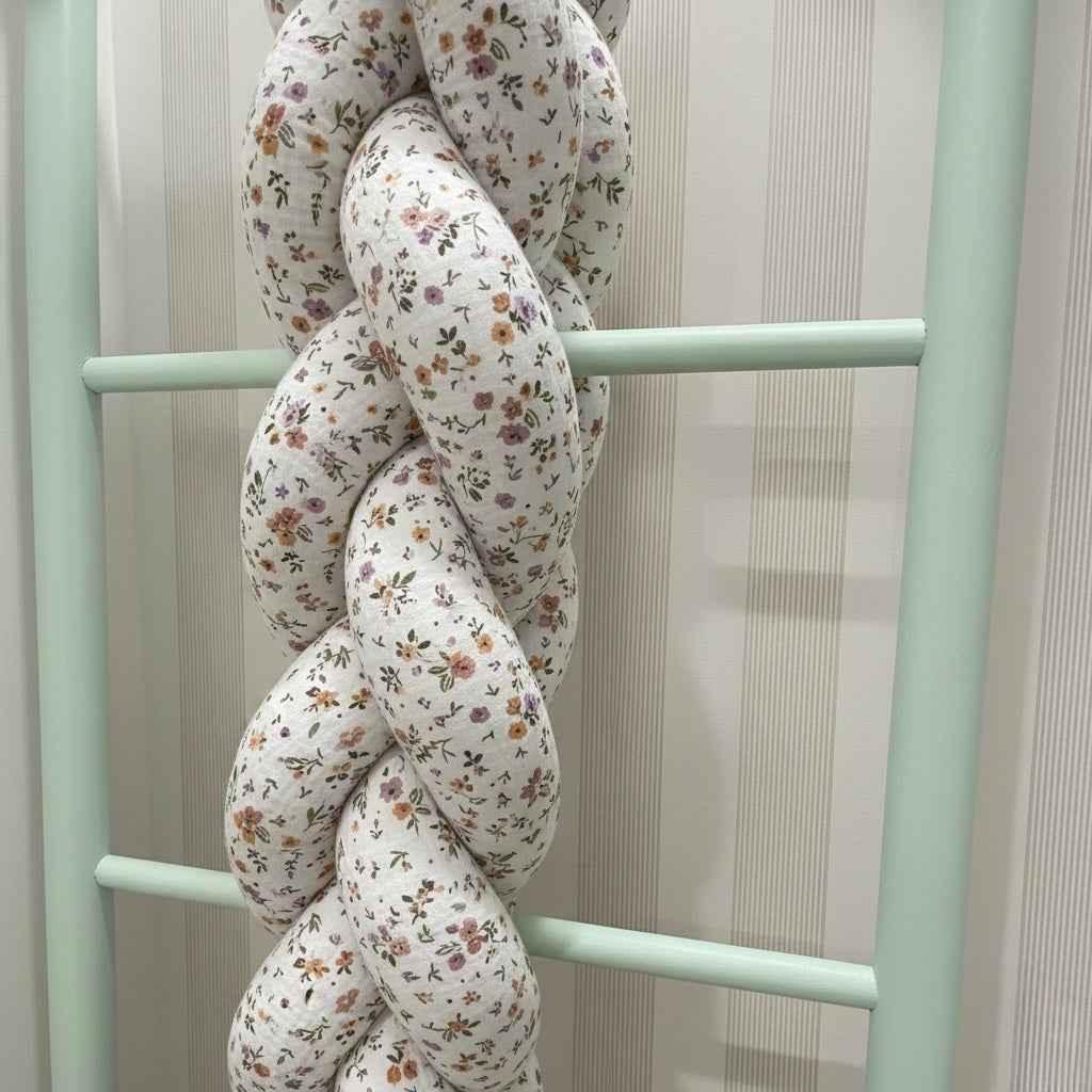 Trenza Bebé para cuna cama artesanal a medida - Protección y estilo para tu bebé