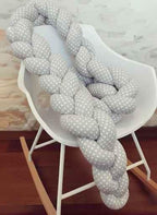 Trenza Bebé para cuna cama artesanal a medida - Protección y estilo para tu bebé