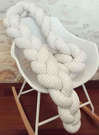 Trenza Bebé para cuna cama artesanal a medida - Protección y estilo para tu bebé