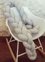 Trenza Bebé para cuna cama artesanal a medida - Protección y estilo para tu bebé