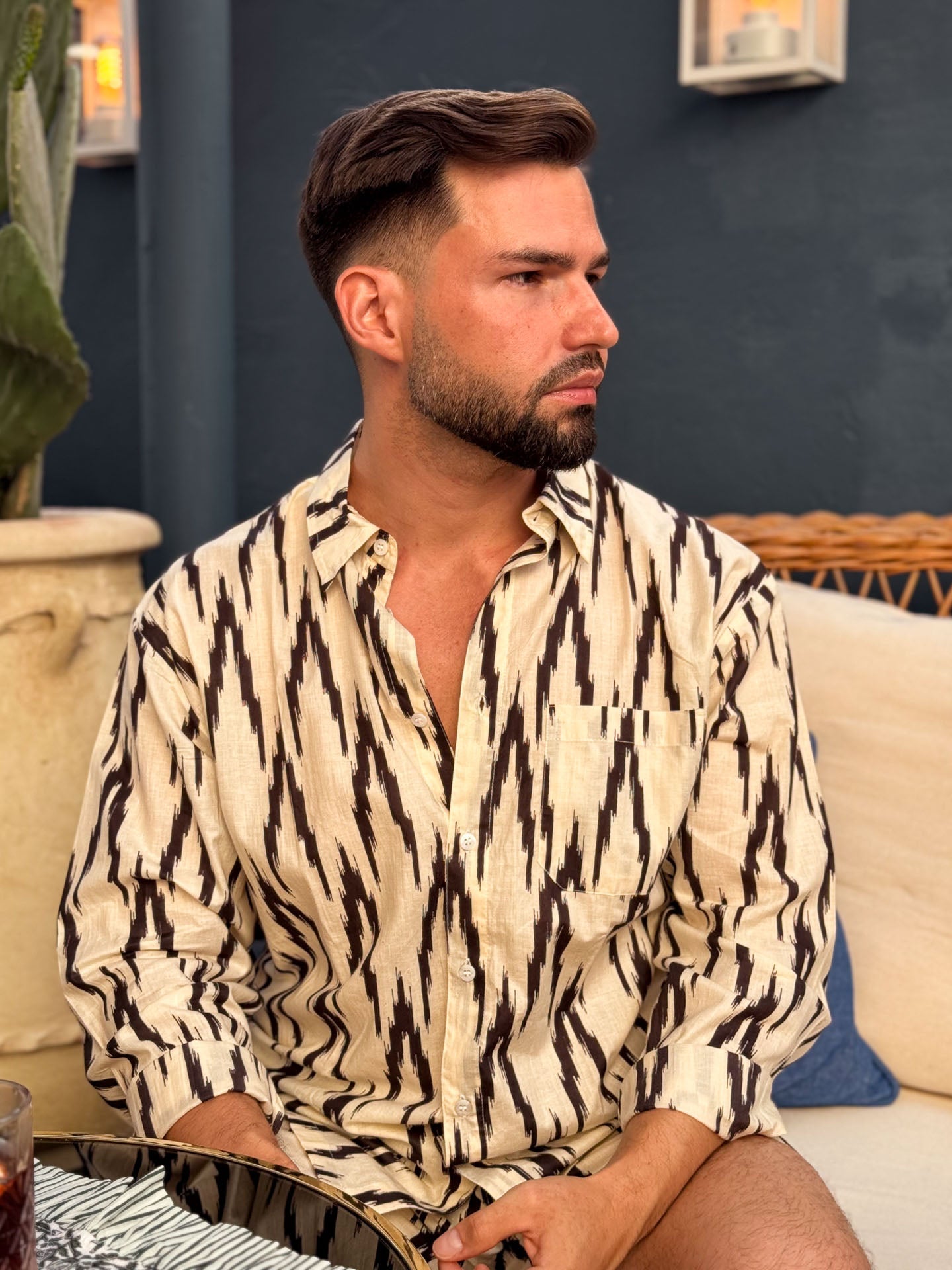 Camisa Ikat - Blanco y Negro