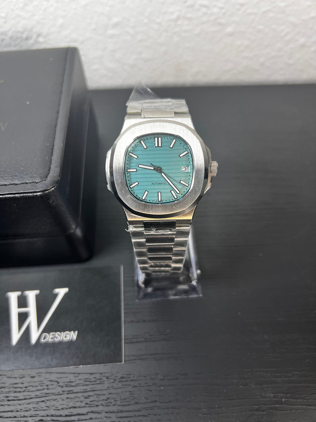 Nautiko Tiffany Blue | HW Design