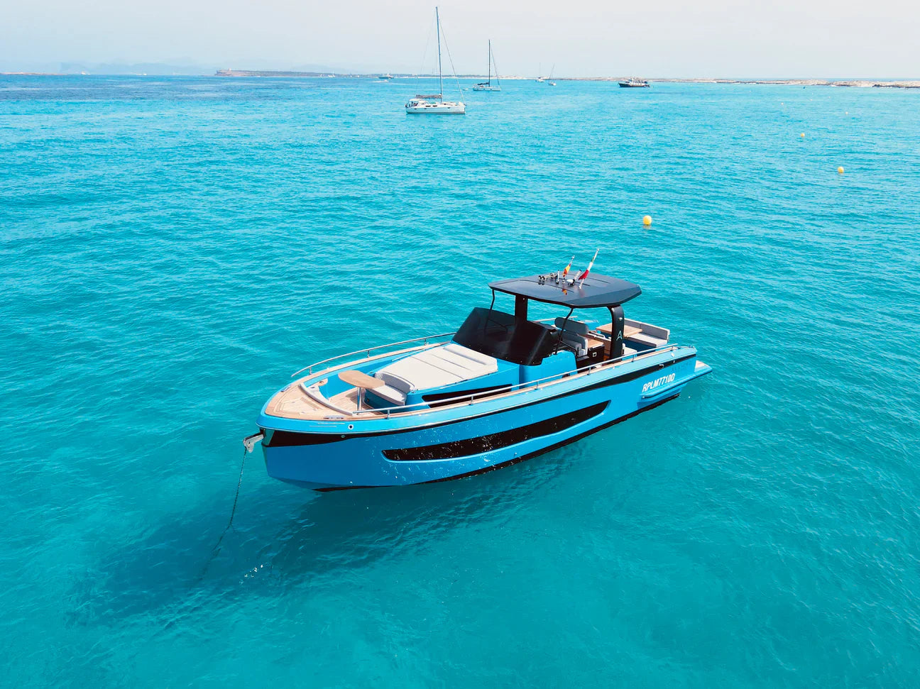 Italyure Yachts — 12 Comfort