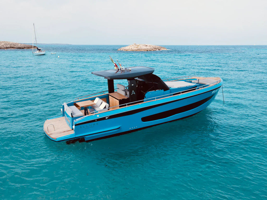 Italyure Yachts — 12 Comfort