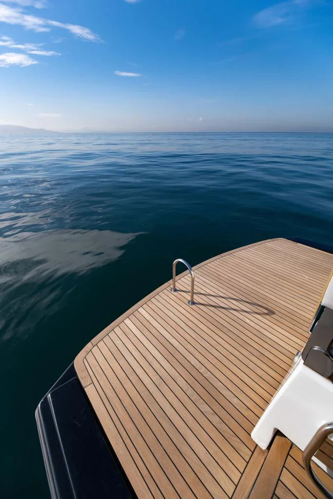 Italyure Yachts — 12 Classic