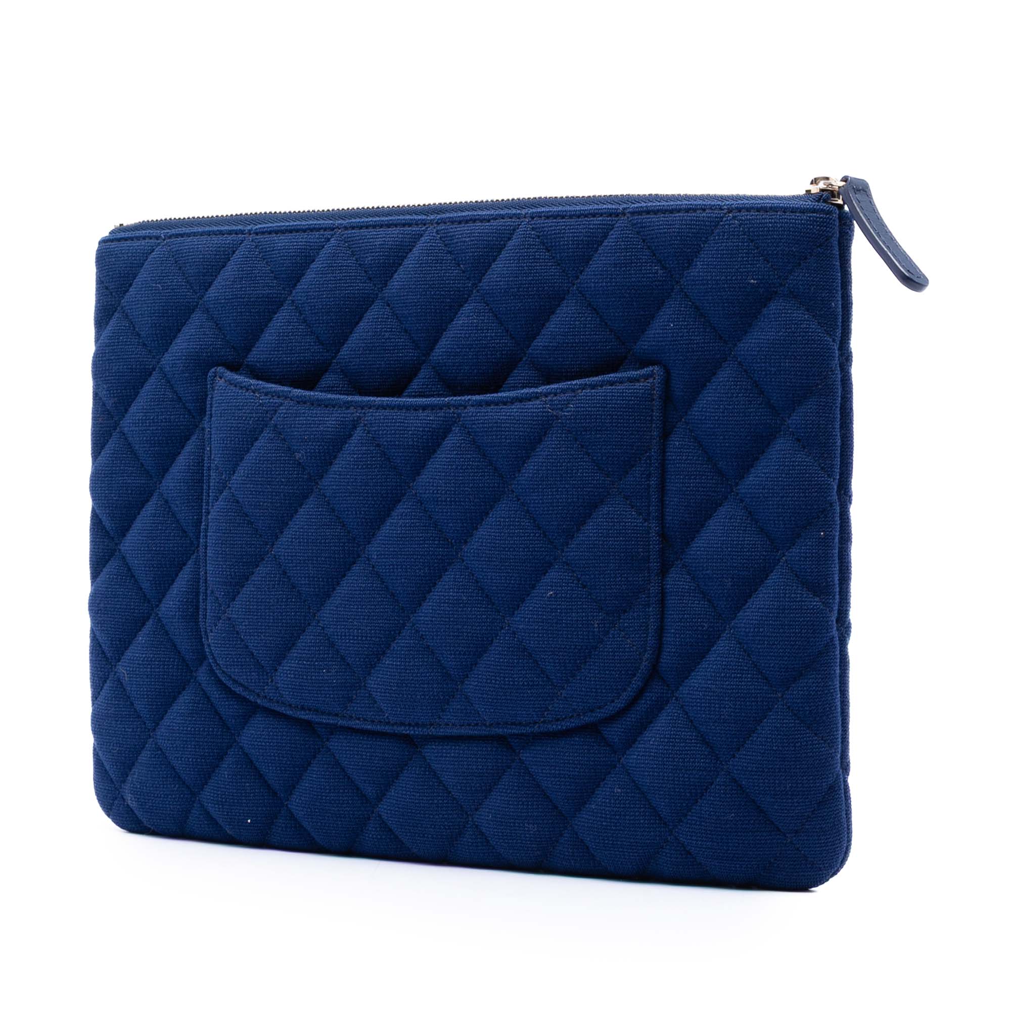 Medium Quilted Jersey O Case Clutch