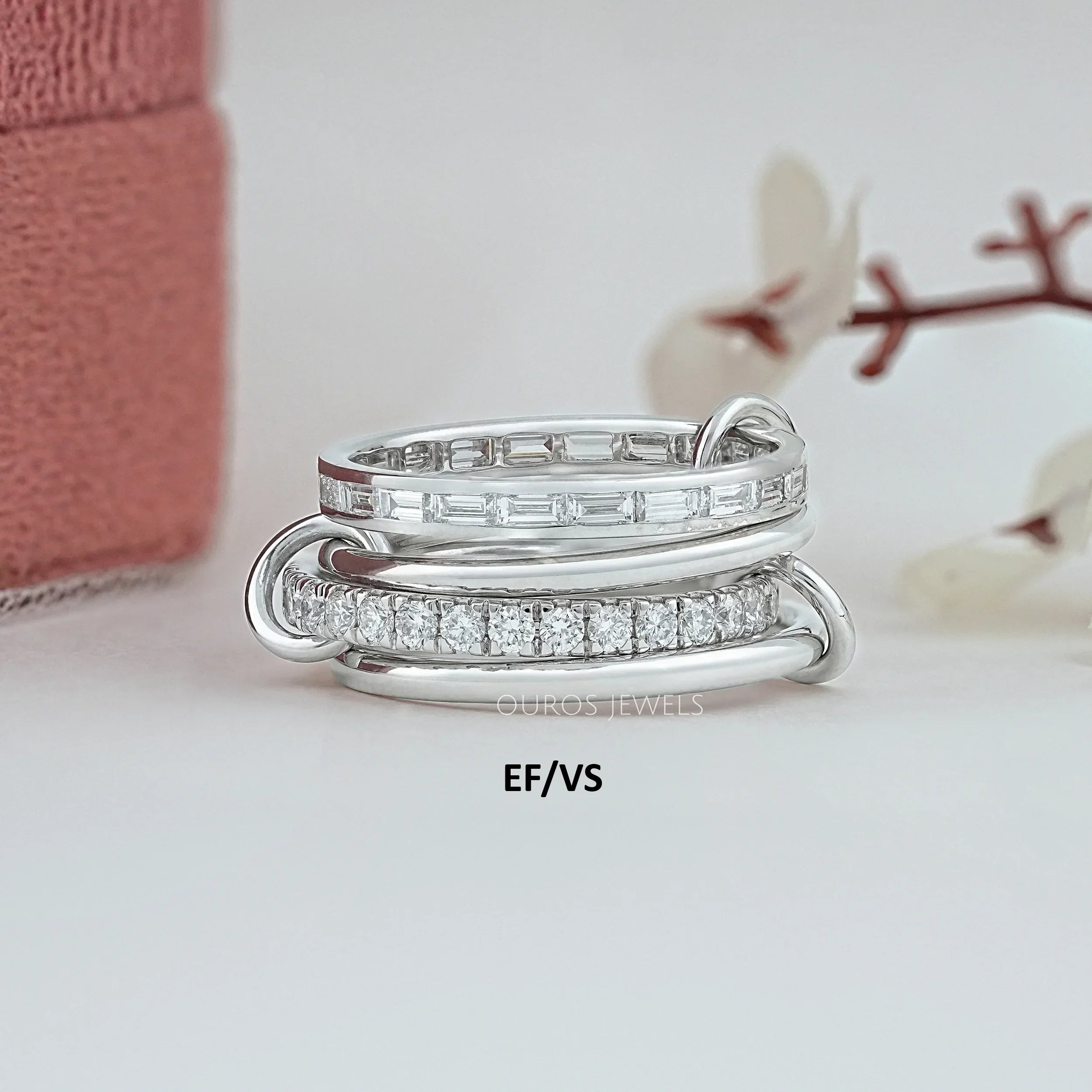 Baguette And Round Diamond Interlink Band