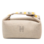 Small Wool Au Carre Bride A Brac Case