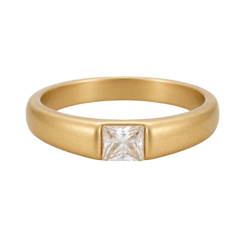 Anillo Lara
