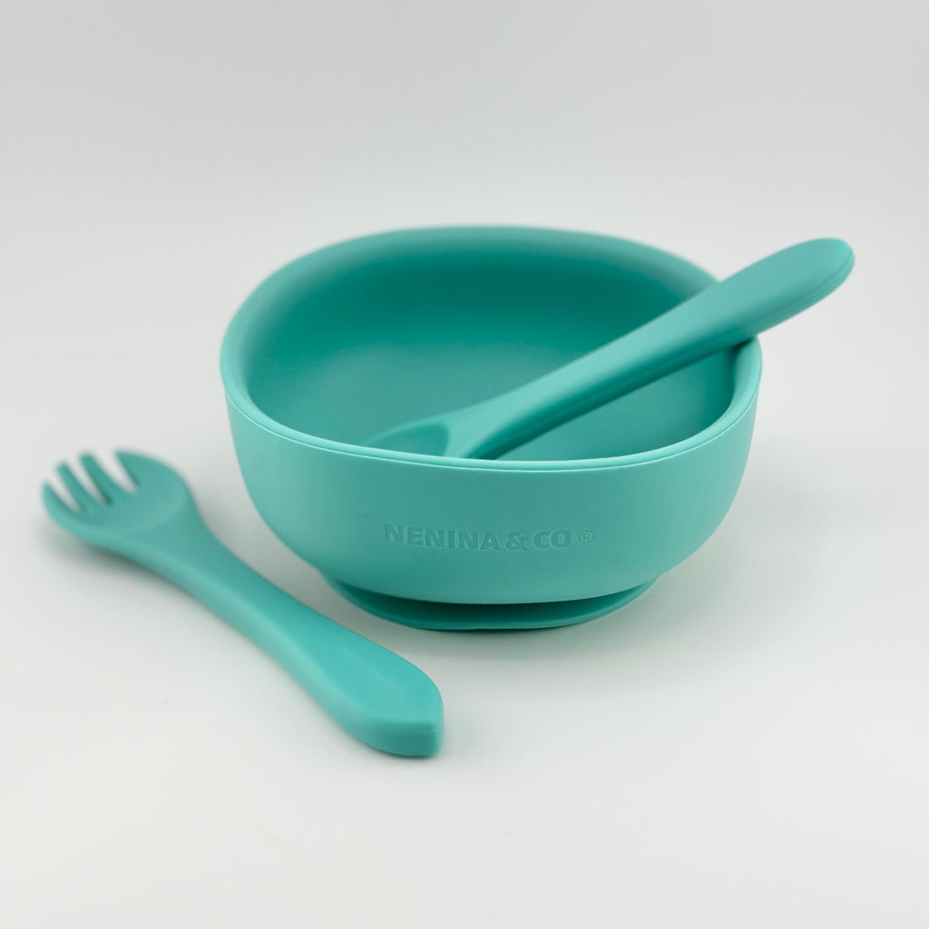 Kit Deluxe Vajilla + Babero BLW Turquesa 9 Piezas de Silicona orgánica con ventosas Nenina & Co