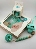 Kit Regalo ideal Neceser de Higiene + Chupete + Chupetero + Guardachupete Nenina & Co