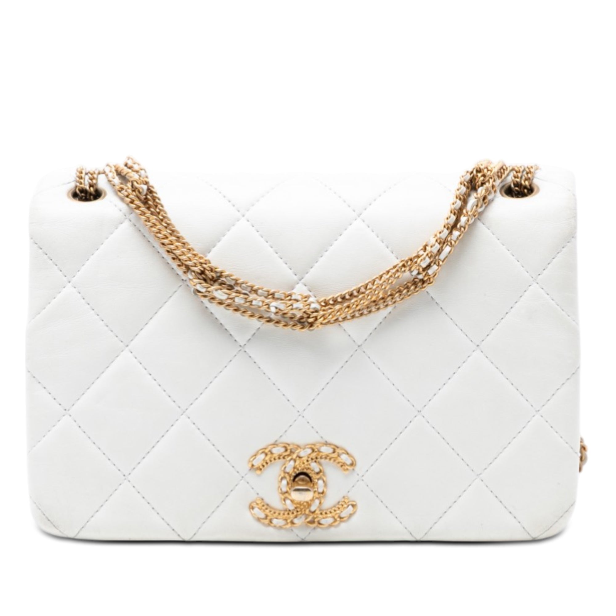 CC Quilted Lambskin Looping Chain Flap