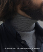 Jersey de cuello vuelto minimo gris hombre