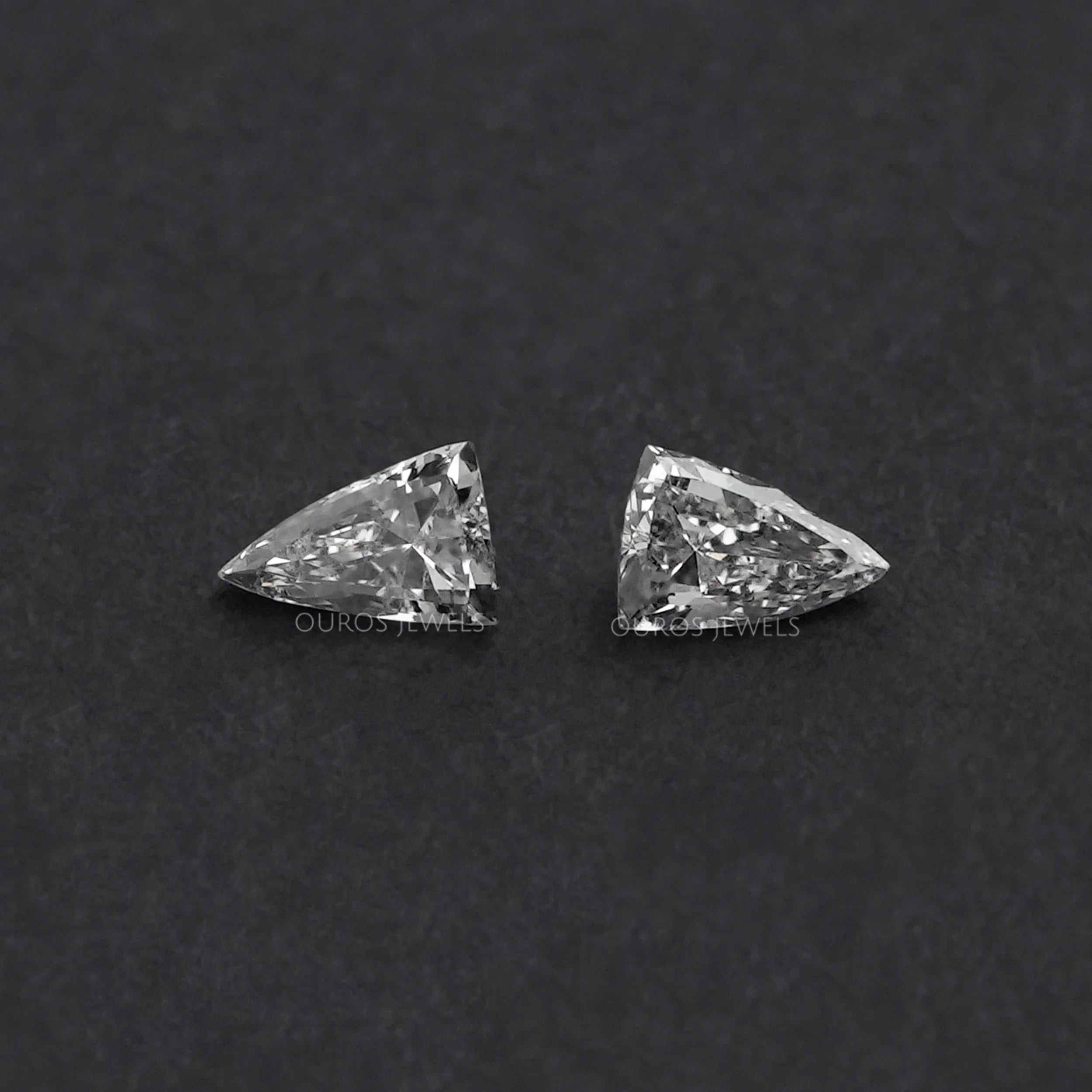 Arrow Shape Lab Grown Diamond Pair