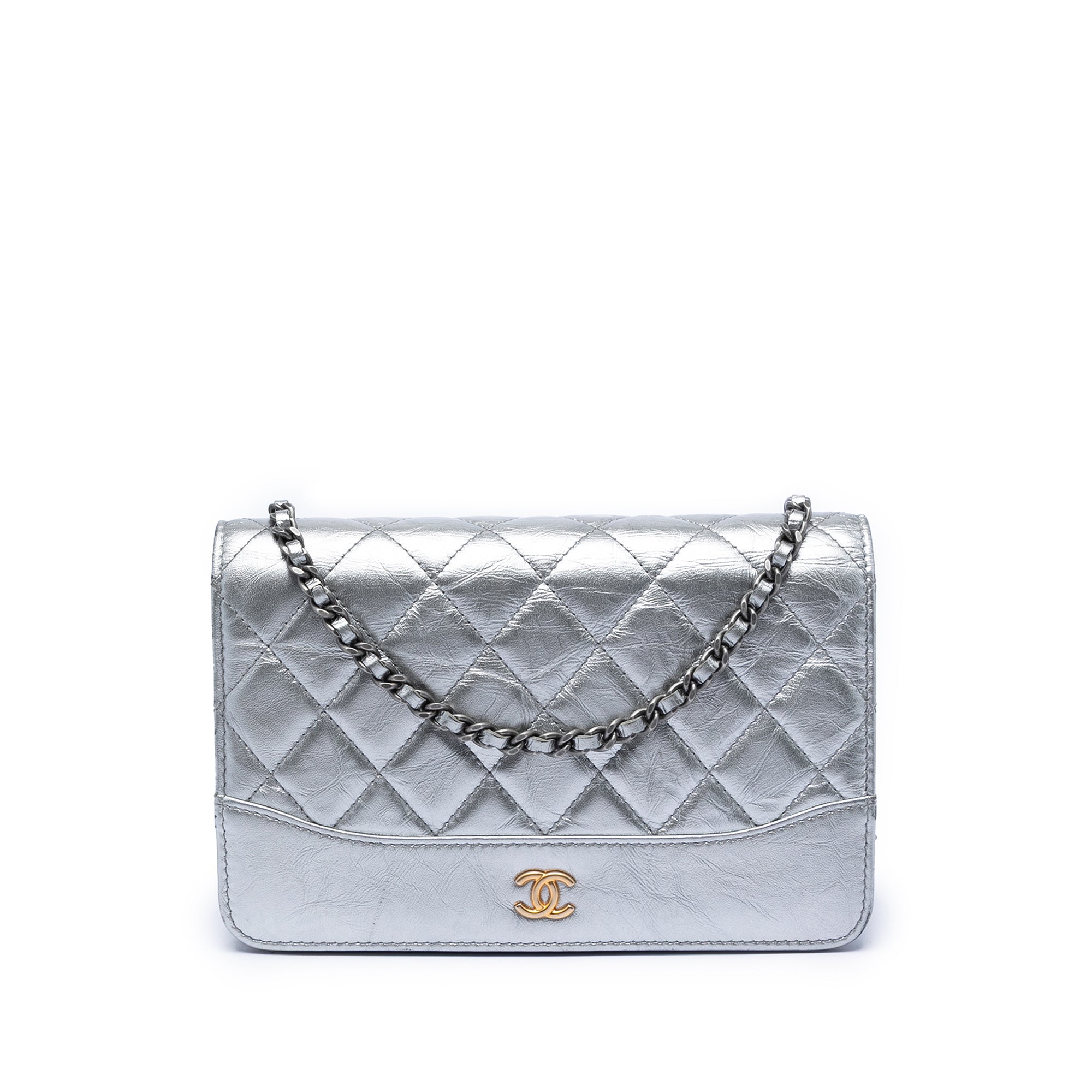 Quilted Aged Calfskin Gabrielle Wallet On Chain