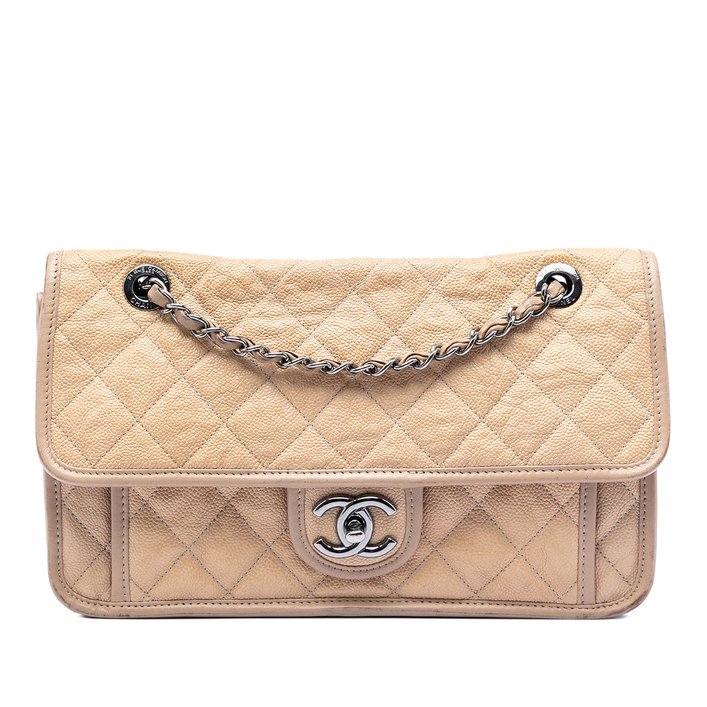 Medium Caviar French Riviera Flap