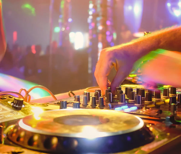 Learn to Mix with a Professional Ibiza DJ