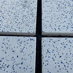 Losa hormigon blanco con vidrio azul 75x75 cm