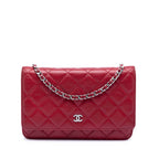 CC Quilted Caviar Wallet on Chain