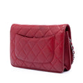 CC Quilted Caviar Wallet on Chain