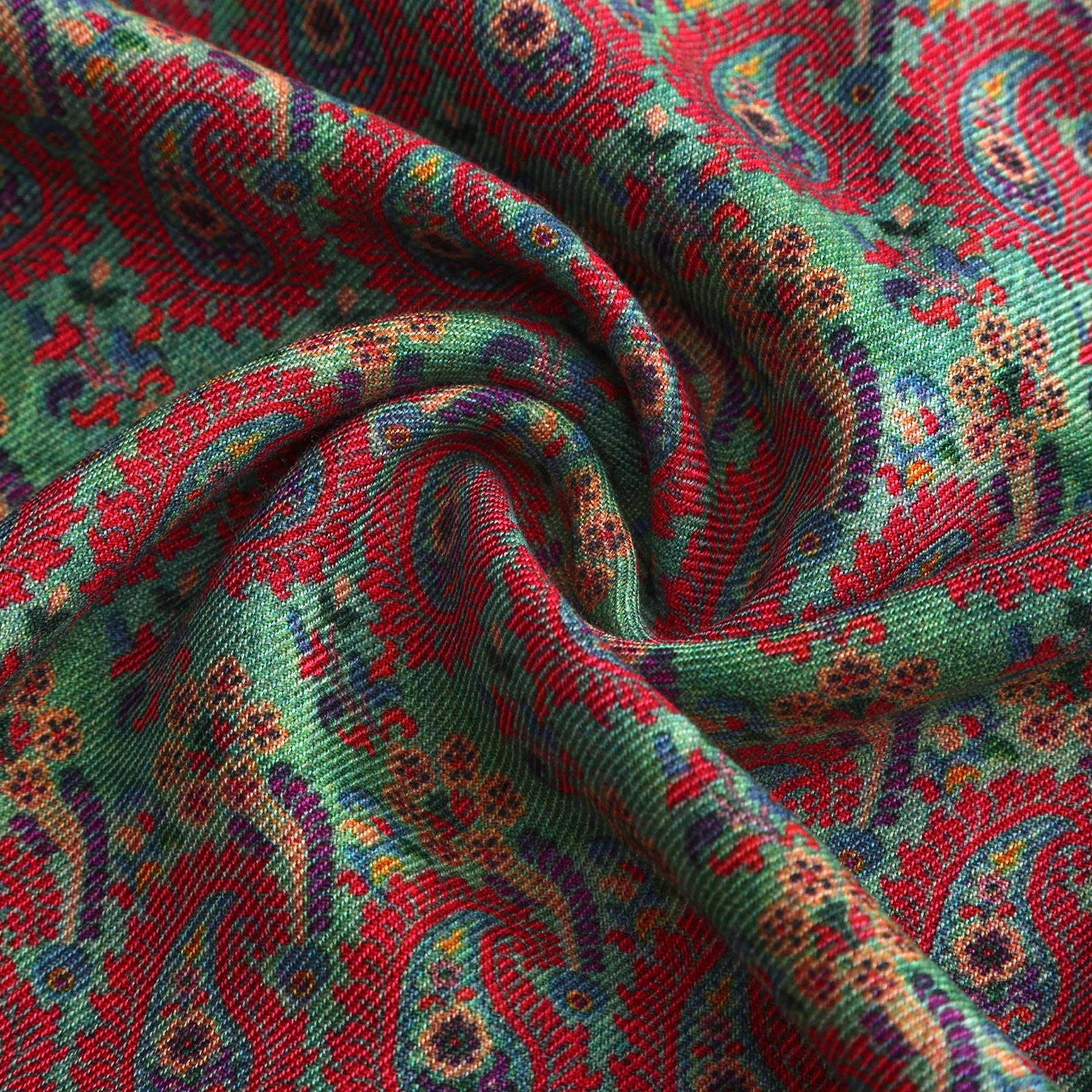 Ufuq Green Luxury Silk & Wool Scarf 180 x 65 cm – Moroccan Inspired Design