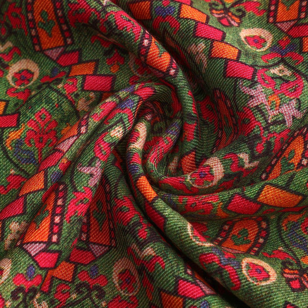 Sarab Green Luxury Silk & Wool Scarf 180 x 65 cm – Moroccan Inspired Design