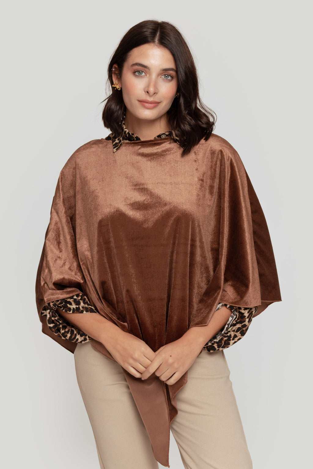 PONCHO  TERCIOPELO